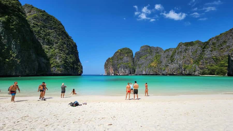 Phuket: Phi Phi & Kai Island Private Speed Boat Tour - Key points at a glance