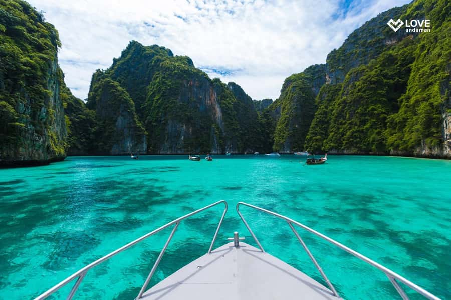 Phuket: Phi Phi Pileh Lagoon Bamboo Island by Speed Boat - Maya Bay and the limits of a famous name