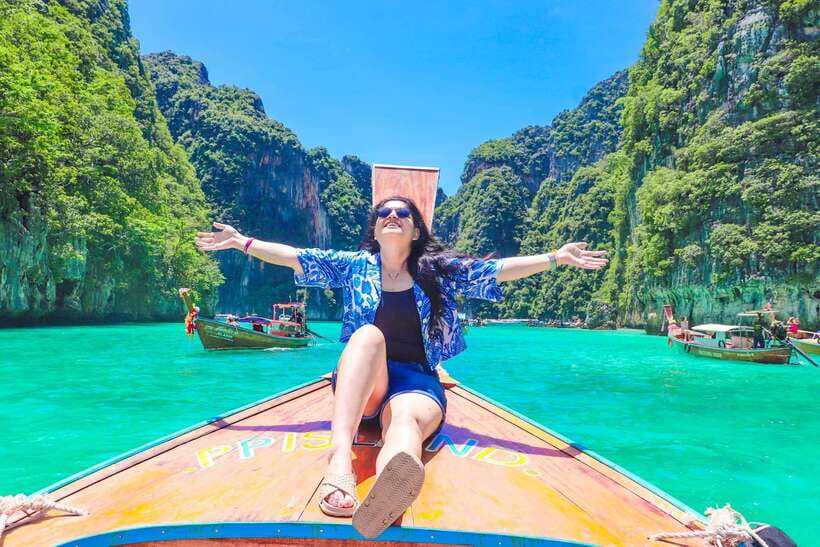 Phuket: PhiPhi, Maya Bay & Khai Island Day Tour with Lunch - Maya Bay: famous, beautiful, and crowded
