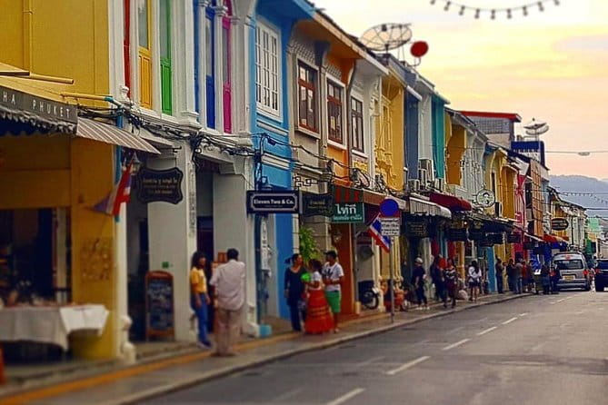 Phuket Private Speed Boat Tours - Phi Phi Don: buffet lunch and a short walk