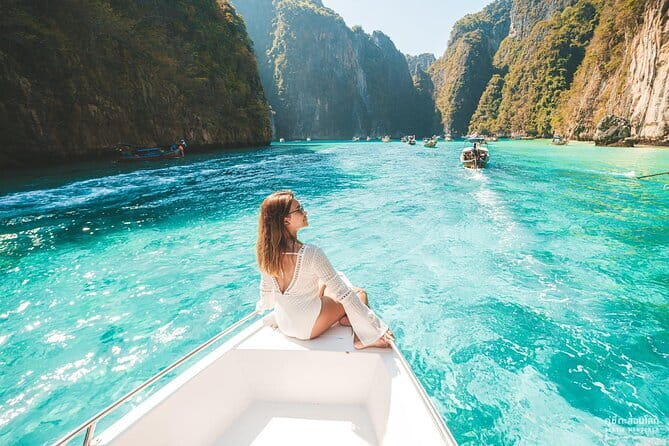 Phuket Speedboat Day Tour to Phi Phi & Maya Bay Highlights - A full day built around Phi Phi’s famous water