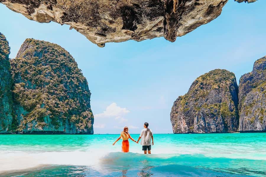 Phuket: Speedboat Day Trip to Phi Phi and Maya Bay - What the $55 price includes, and what it does not