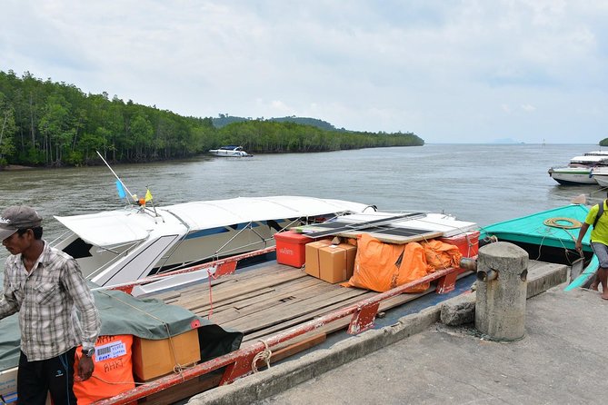 Phuket to Ao Nang by Green Planet Speed Boat via Koh Yao Islands - Getting to Bang Rong Pier in Phuket