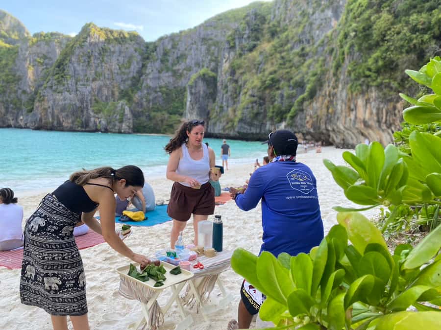 Phuket to Phi Phi Full-Day Luxury Speed Boat Charter - A quieter finish at Koh Rang Yai