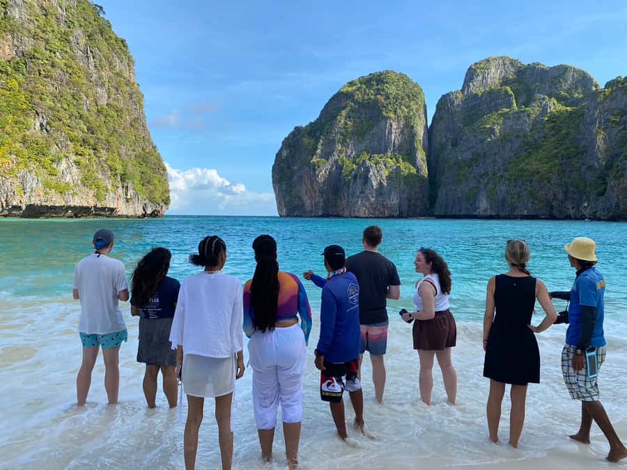 Phuket to Phi Phi Full-Day Luxury Speed Boat Charter - Guides Harry and Patrick add personal service