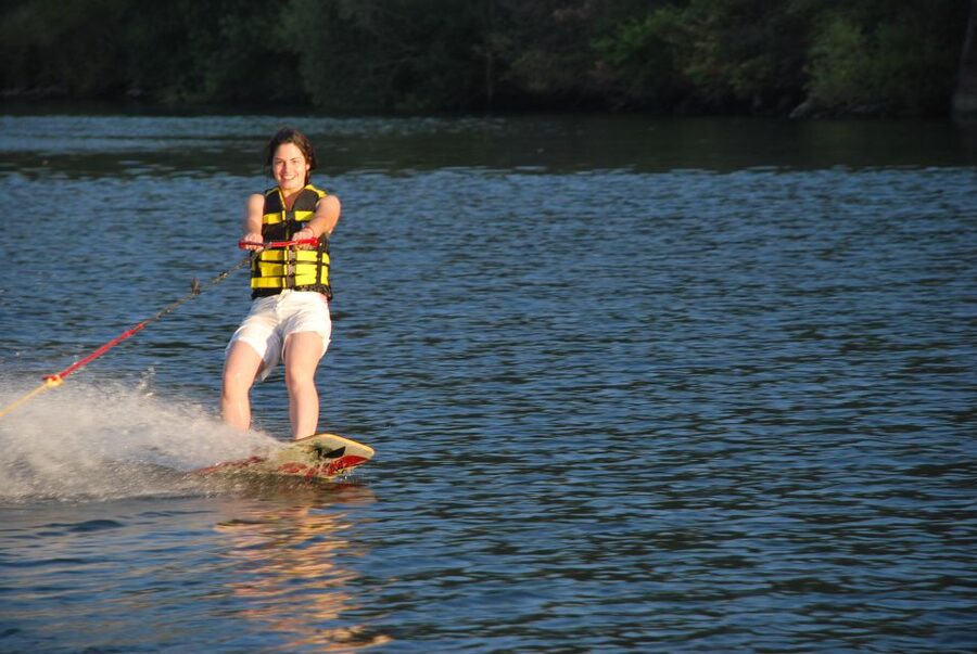 Pinhão: River Douro Speedboat Tour with Water Sports - Four Water Sports, Four Different Choices