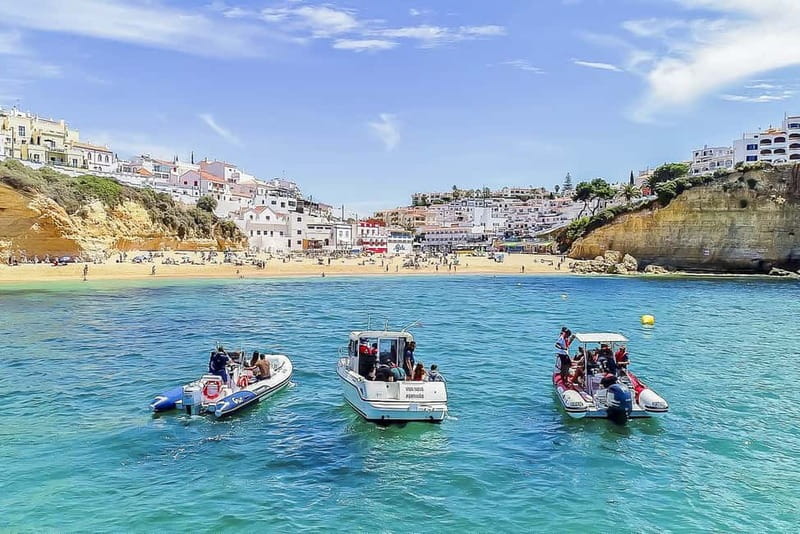 Portimão: Benagil Caves Speed Boat Tour with Sunset Option - What the guides add to the ride