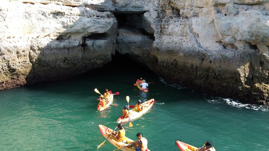 Portimão: Benagil Caves Speedboat and Kayak Guided Tour - The return to Portimão takes about 40 minutes