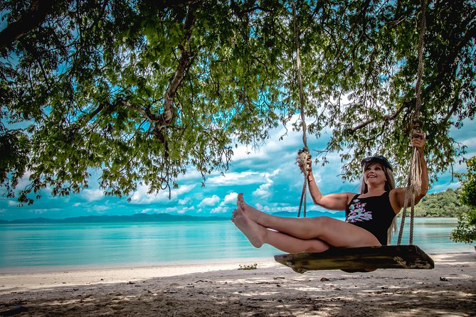 PREMIUM James Bond & Phang Nga bay & 2 Canoes - James Bond Island and the famous rock view