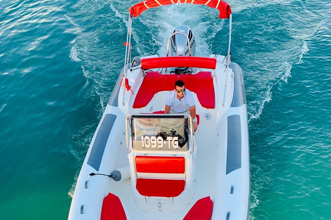 Private Blue Lagoon and island Solta speedboat tour - FULL DAY - Nečujam adds a snorkel over a shipwreck