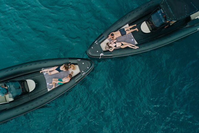 Private Cruise with Speedboat: Kleftiko- Sarakiniko- Sykia cave - Pollonia gives you a proper lunch break