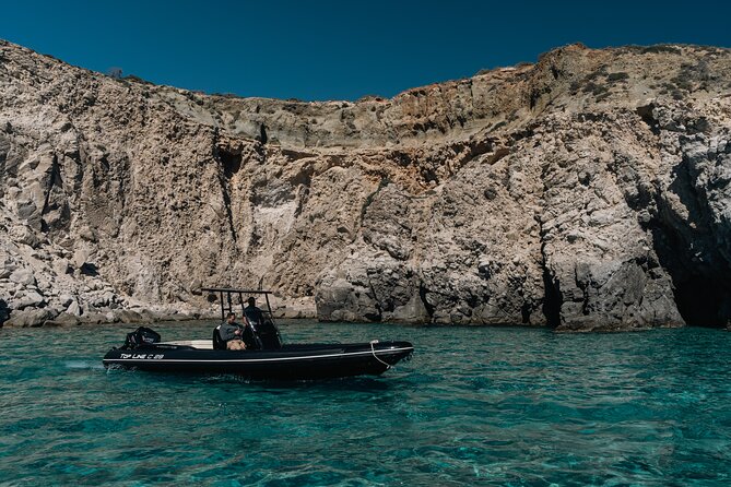 Private Cruise with Speedboat: Milos- Polyaigos- Kimolos - Why the private format changes the value