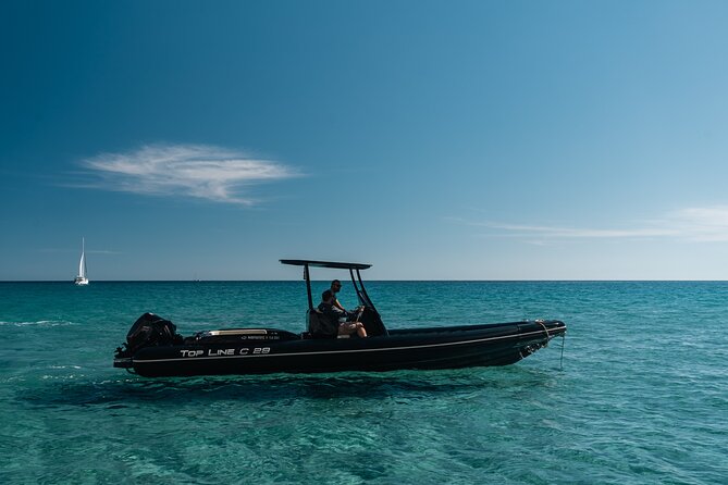 Private Cruise with Speedboat: Milos- Polyaigos- Kimolos - Polyaigos is the main event