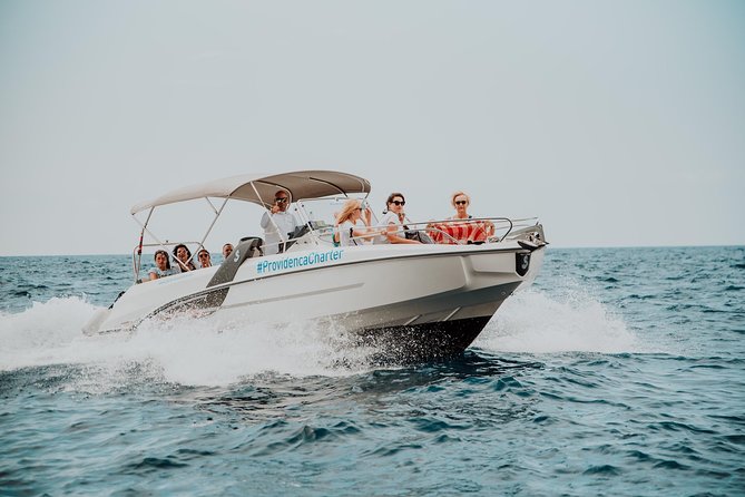 Private Customised Boat Tour With Speed Boat - Choosing between a skipper and the steering wheel
