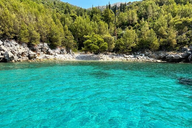 Private Full-Day Tour of Elaphiti Islands by Speedboat - Šunj Beach: a sandy first stop on Lopud