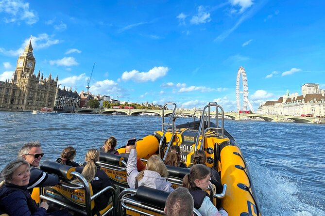PRIVATE HIRE 45 min Speedboat Tour - Embankment/Westminster Pier - What the private charter means for your group