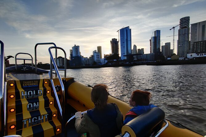 PRIVATE HIRE SPEEDBOAT 'THAMES BARRIER EXPERIENCE - 70 minutes from Embankment - Why the private format matters