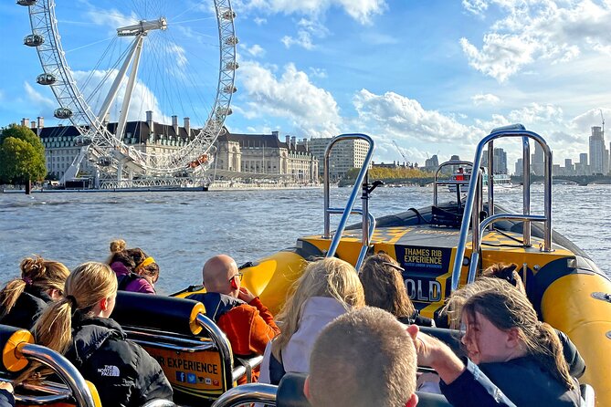 PRIVATE HIRE SPEEDBOAT 'THAMES BARRIER EXPERIENCE - 70 minutes from Embankment - Family suitability and safety limits