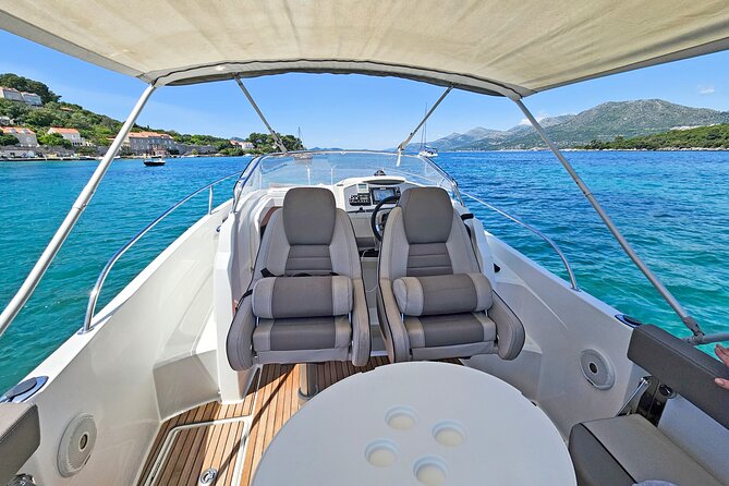 Private Local Guided Speedboat Tour in Dubrovnik Archipelago - Lopud village: a useful break from the water
