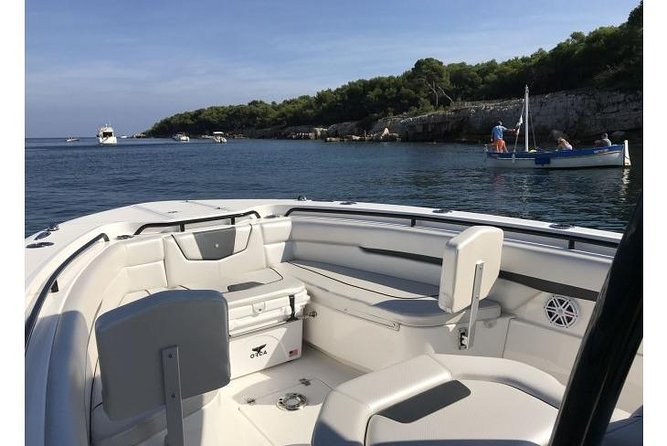 Private New Powerboat to St John & LimeOut. Full Day USVI - Snorkeling, turtles, and time in the water