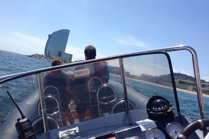 Private One Hour Powerboat trip with lots of high speed fun - Who will enjoy this Barcelona boat ride