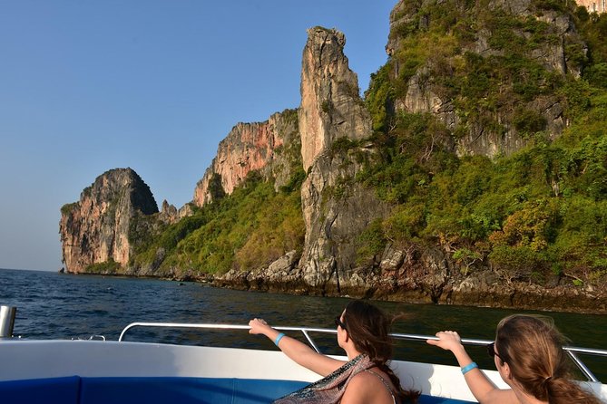 Private Phi Phi Island Speed Boat Tour from Krabi - Maya Bay and the limits of fame