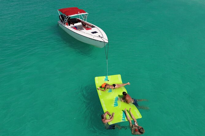 Private Speed Boat Charter in St Maarten & Nature Reserve - Maho Beach is a quick, memorable finale