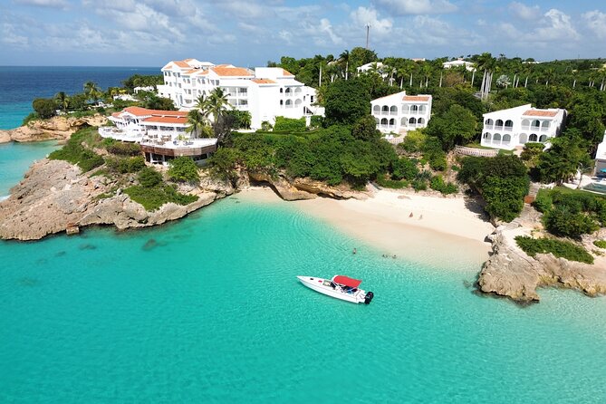 Private Speed Boat Charter to Anguilla - How the captain shapes your route
