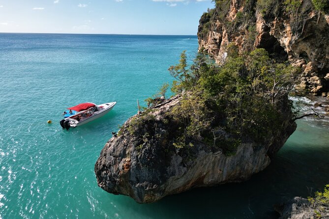 Private Speed Boat Charter to Anguilla - What is included, and what still costs extra