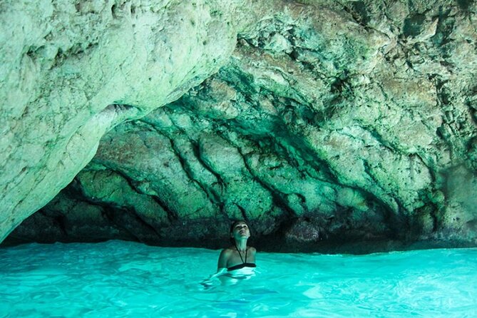 Private Speed Boat Tour to Blue Cave & Pakleni islands - Green Cave: swimming, photos, and a possible cliff jump