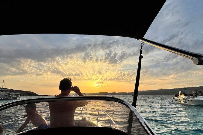 Private speed boat trip to Comino, Blue Lagoon and Caves - Two caves add a little adventure