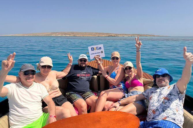 Private Speedboat swimming and Dolphin Watching in Hurghada - Snorkeling among Red Sea fish