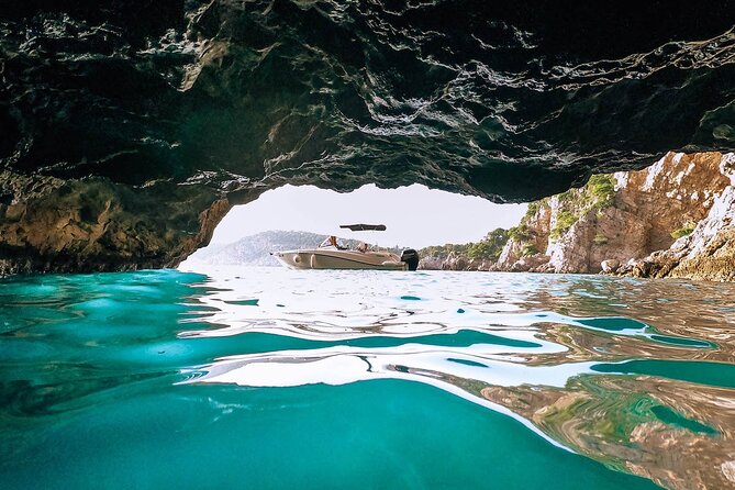Private Speedboat Tour | Caves Beaches Islands and more - Key points at a glance