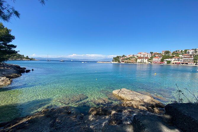 Private speedboat tour from Trogir and Split all around Island Šolta - Who will enjoy this Šolta tour most?