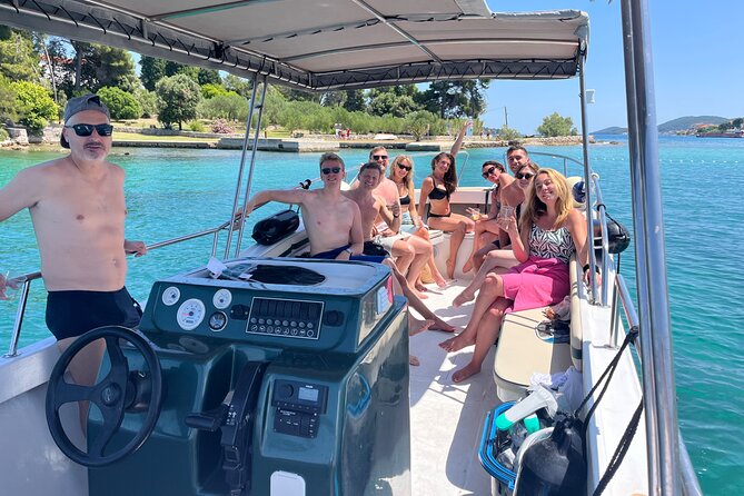 Private Speedboat Tour from Zadar: Scenic Bays & Island Villages - Kali, where the tour slows down