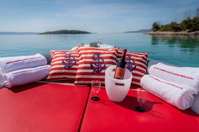 Private speedboat tour to Blue cave, Vis and Hvar - Key points to know before booking