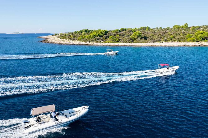 Private speedboat tour to Blue Lagoon and 3 Islands - Čiovo beaches and the value of a custom route