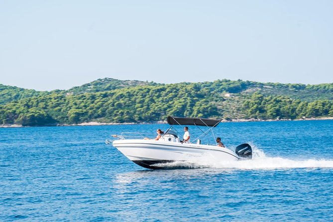 Private speedboat tour to Elaphiti Islands - A full day on the Elaphiti Islands
