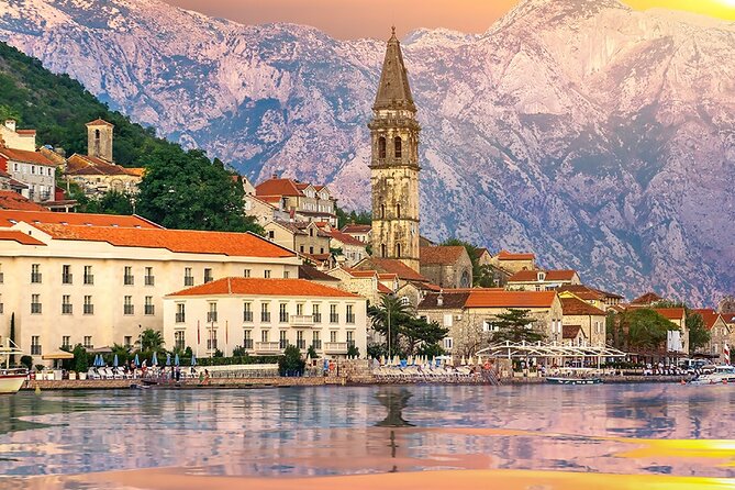 Private Speedboat Tour to Lady of the Rocks and Perast Old Town - The speedboat departure from Park Slobode