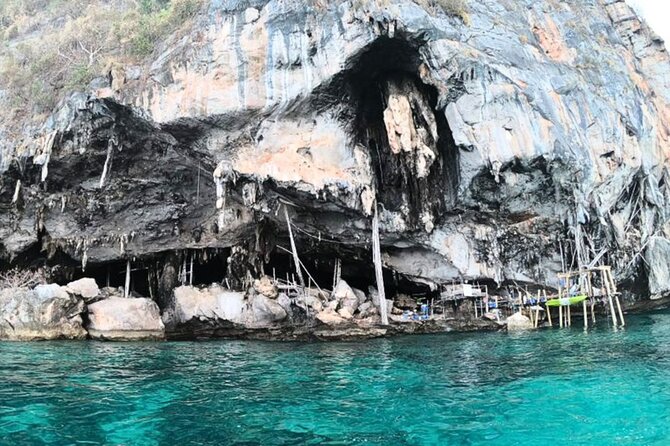 Private Speedboat Tour to Phi Phi Islands From Krabi - Lunch at Phi Phi Don and time at Ton Sai