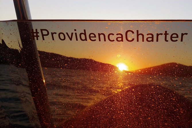 Private Sunset tour on the speedboat in village Maslinica, island Solta - Why Maslinica works so well at sunset