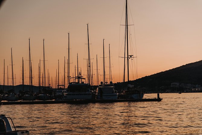 Private Sunset tour on the speedboat in village Maslinica, island Solta - Two hours in an old fishing village
