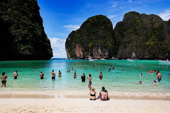 Private Tour Phi Phi Early Bird Premium Tour by Speed Boat - Pileh Lagoon is the best swimming setting