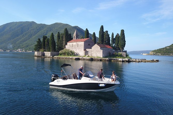 Private tour with speed boat - Perast and Lady of the rock - Why this short Bay of Kotor trip works