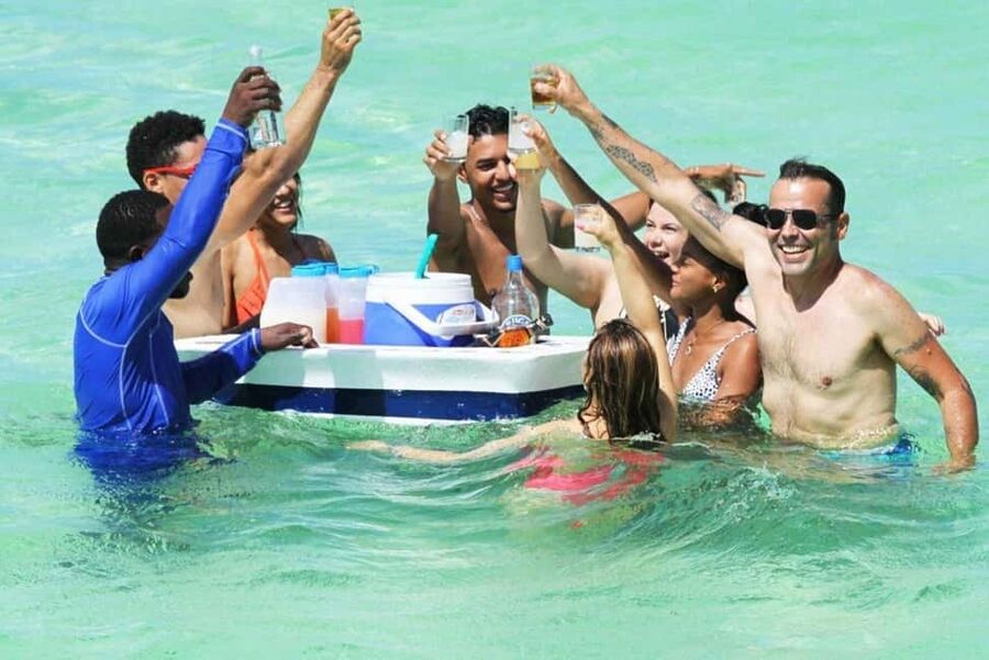 Punta Cana: Saona Island Speedboat and Catamaran Tour - Key points to know before booking