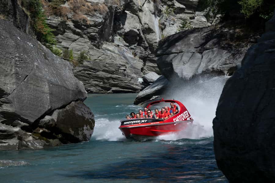 Queenstown: Shotover River Extreme Jet Boat Experience - Key points before you book