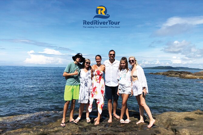 RED RIVER TOUR (Private tour): 4 ISLANDS TOUR BY SPEEDBOAT - A fast start from Duong Dong to An Thoi Port