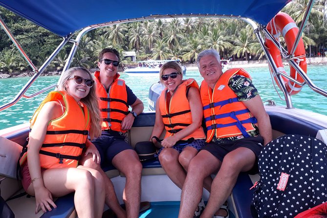 RED RIVER TOUR (Private tour): 4 ISLANDS TOUR BY SPEEDBOAT - May Rut Trong for lunch, swimming, and shade