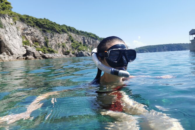 Rent a luxury speed boat for great fun on this Elaphiti Islands tour - Šipan for old ports and island life