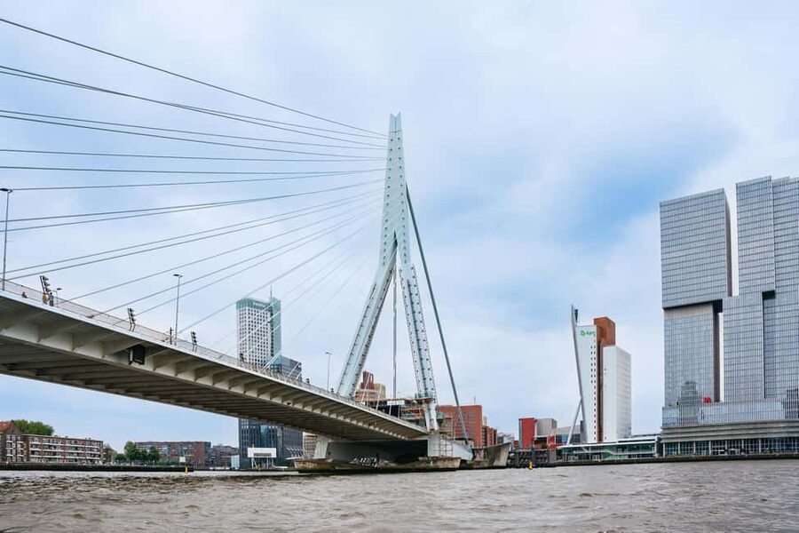 RIB Speedboat Sightseeing Cruise - Leaving central Rotterdam at full speed